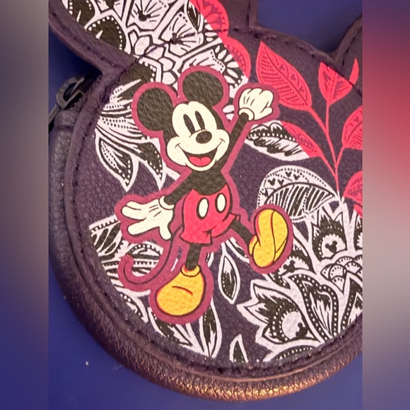 Disney Vera Bradley Zip Coin Purse & Keychain - Picture 2 of 8